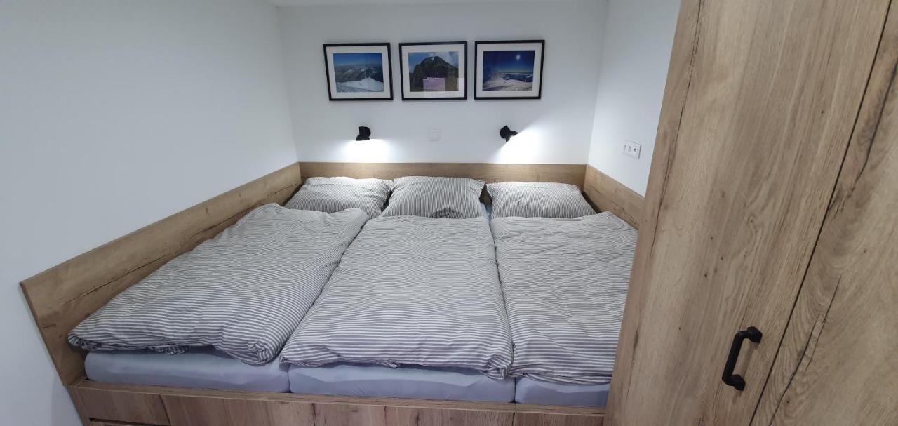 فيلا Liptov Mobile House Liptovský Mikuláš المظهر الخارجي الصورة